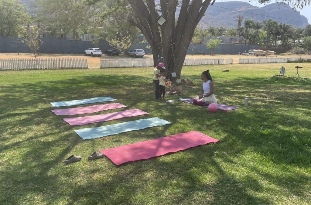 Yoga genie picnic